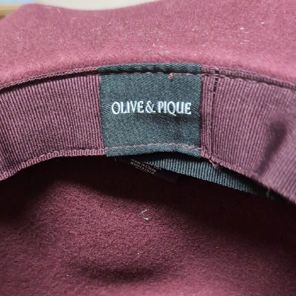 Chic Maroon Women's Fedora - Picture 3 of 5